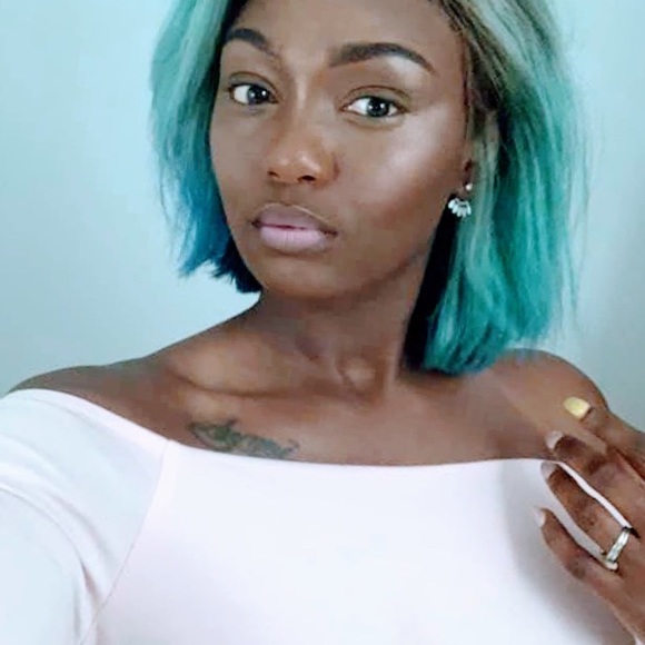 Meet your Posher, Trina - Picture 1 of 1